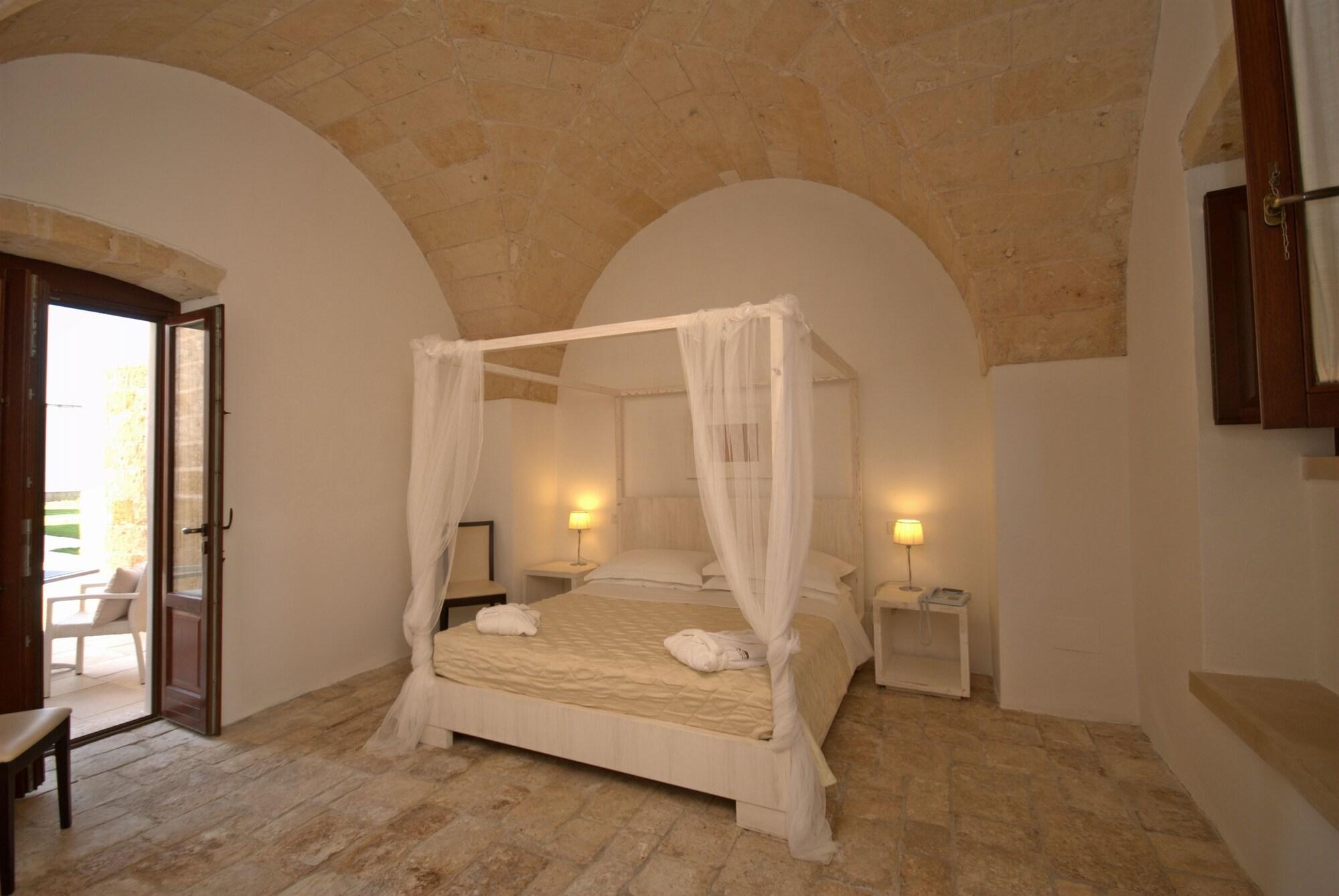 Masseria Corda Di Lana Hotel & Resort Torre Lapillo Eksteriør billede