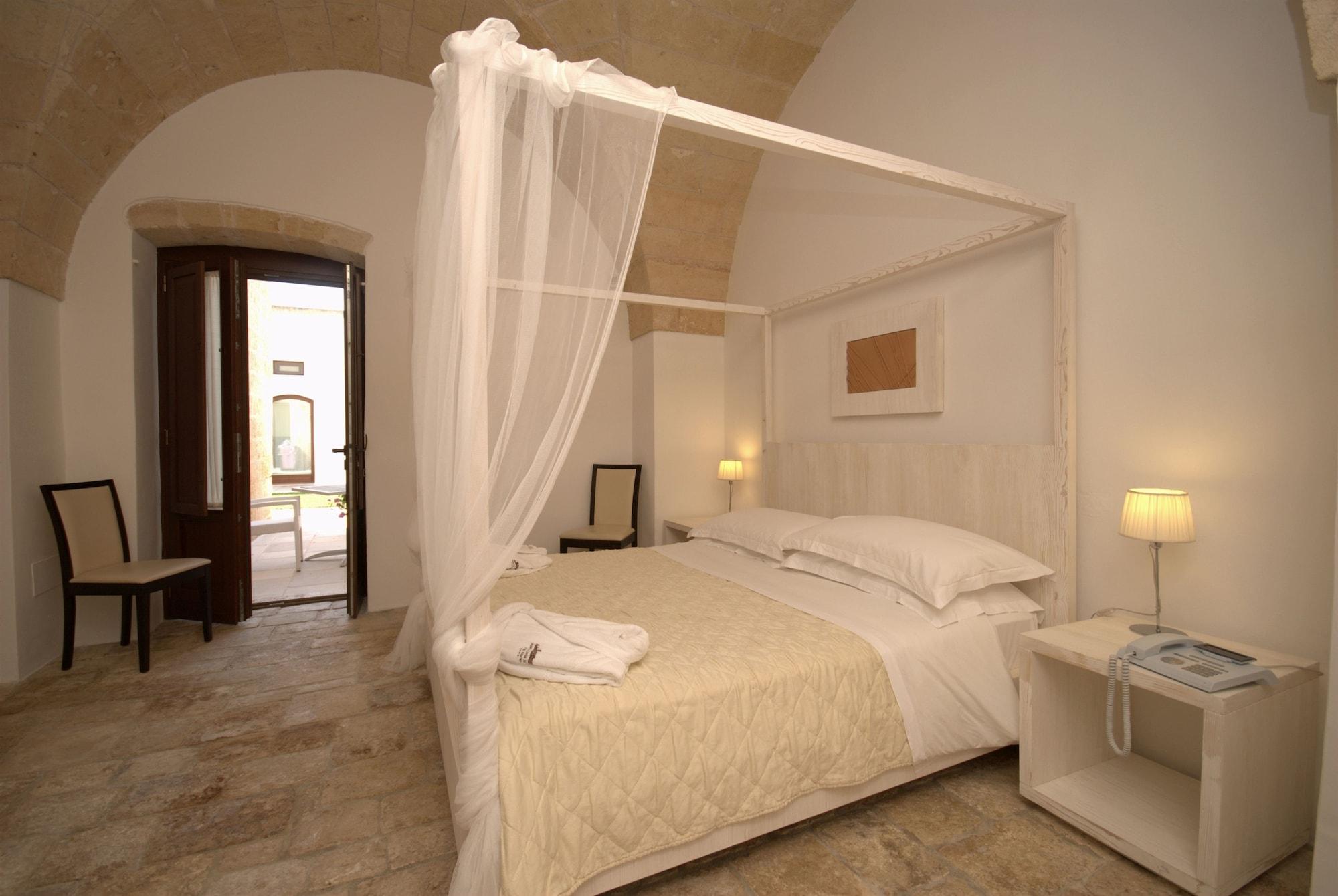 Masseria Corda Di Lana Hotel & Resort Torre Lapillo Eksteriør billede