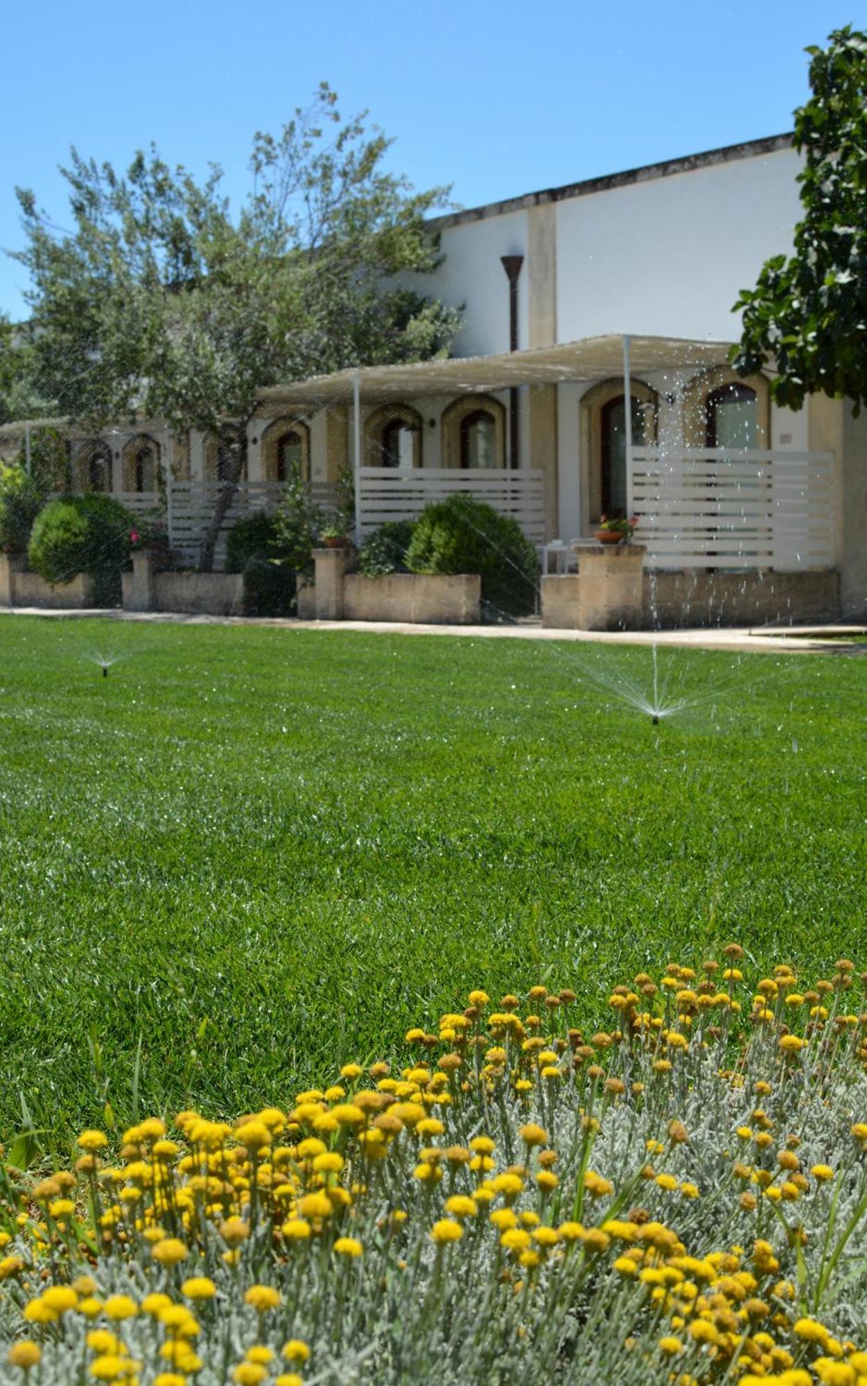 Masseria Corda Di Lana Hotel & Resort Torre Lapillo Eksteriør billede